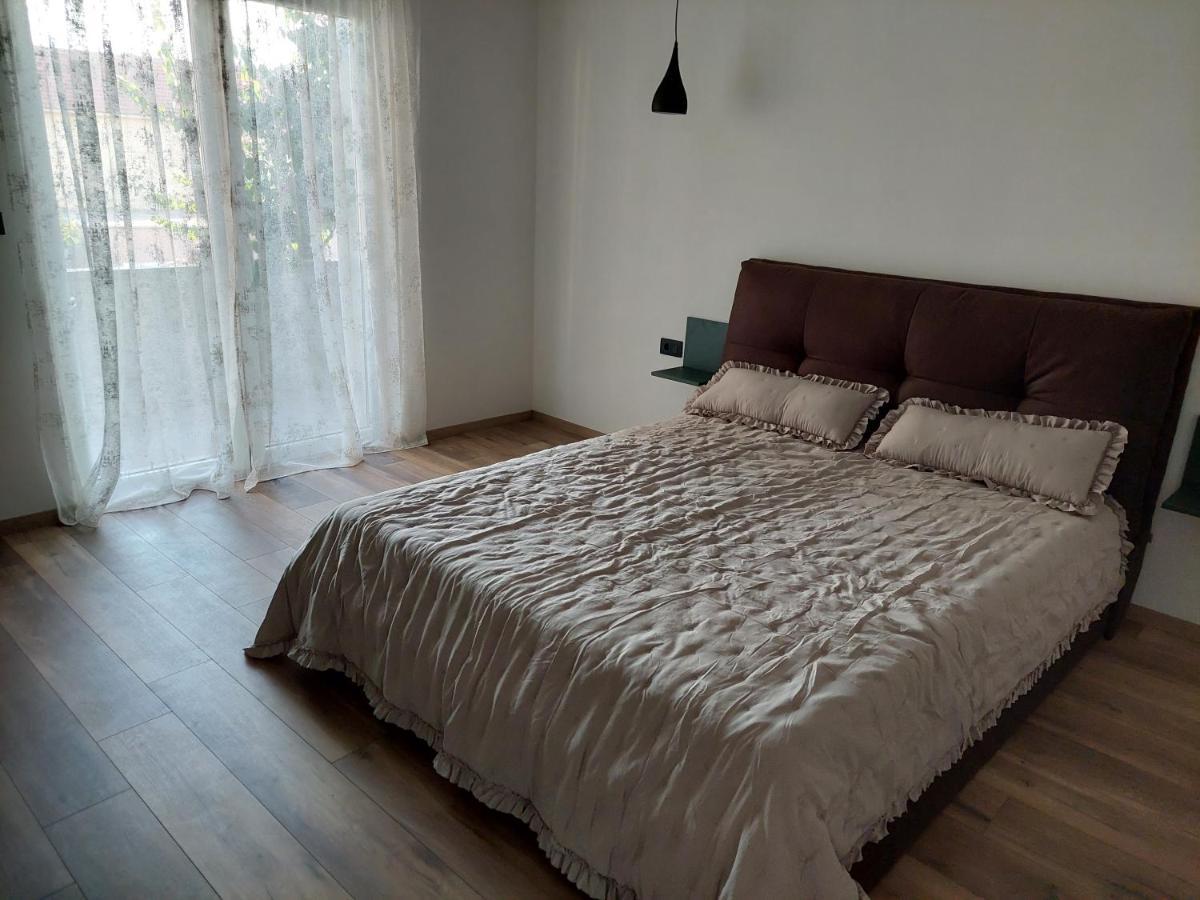 Apartmani Diana 비오그라드나모루 외부 사진