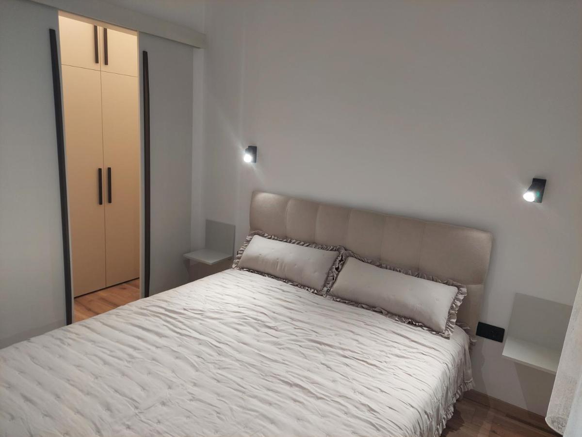 Apartmani Diana 비오그라드나모루 외부 사진