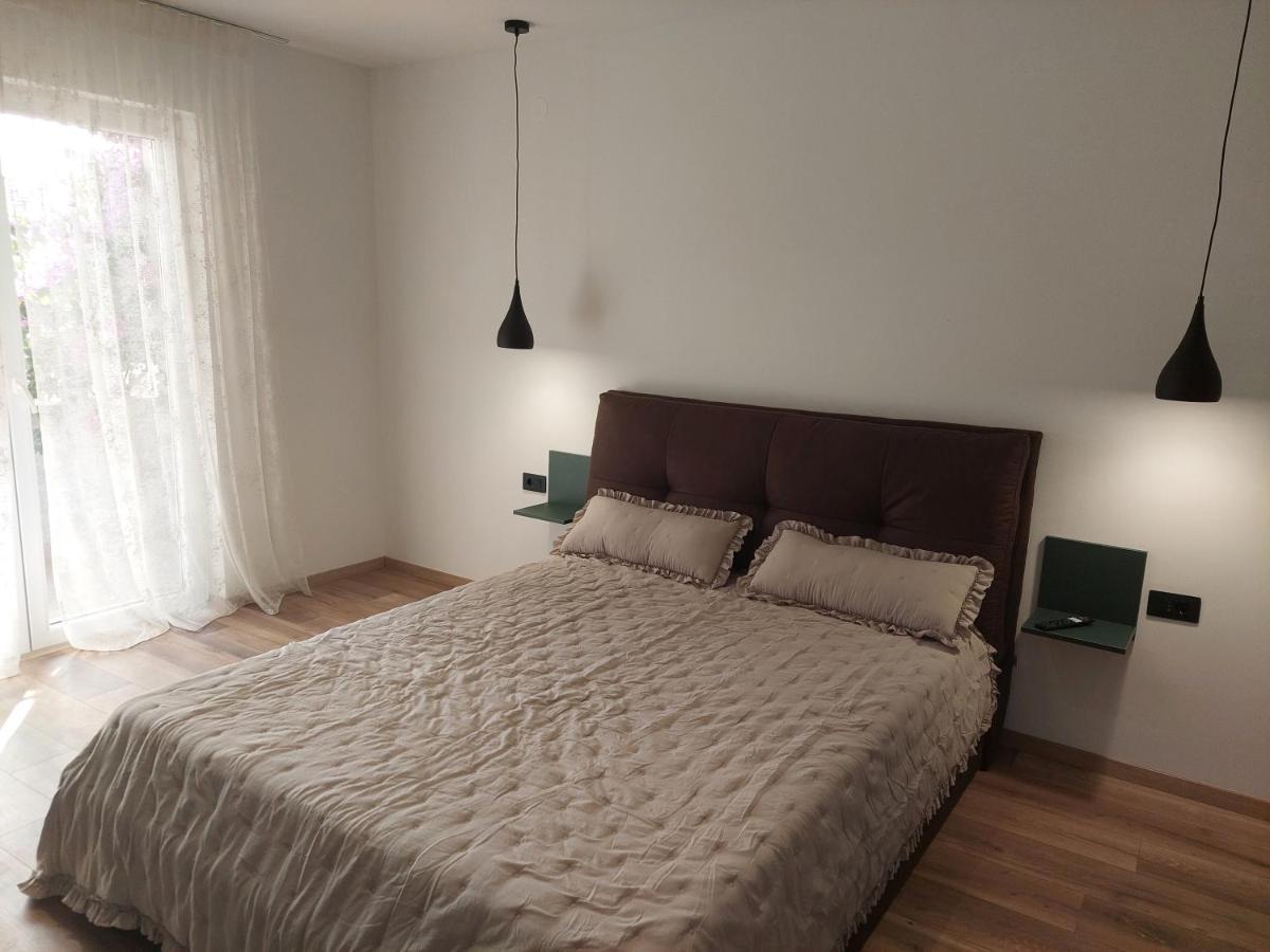 Apartmani Diana 비오그라드나모루 외부 사진